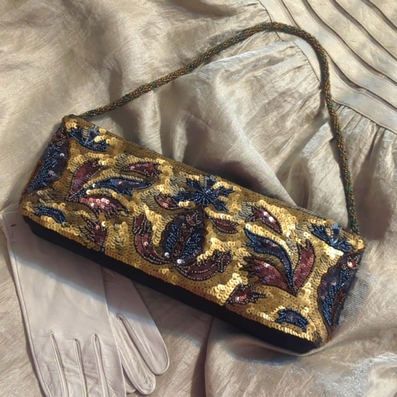 Handbags - Sequin metallic beaded satin purse